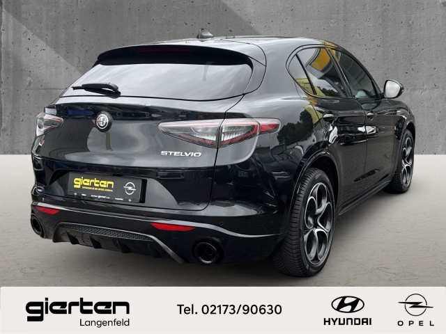 ALFA ROMEO Stelvio ''Veloce Q4 '' mit Leder und Allrad ALFA ROMEO Stelvio ''Veloce Q4 '' mit Leder und Allrad