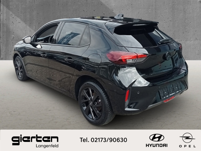 OPEL Corsa ''GS'' mit Navigation und Kamera OPEL Corsa ''GS'' mit Navigation und Kamera