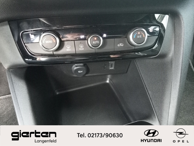OPEL Corsa ''GS'' mit Navigation und Kamera OPEL Corsa ''GS'' mit Navigation und Kamera