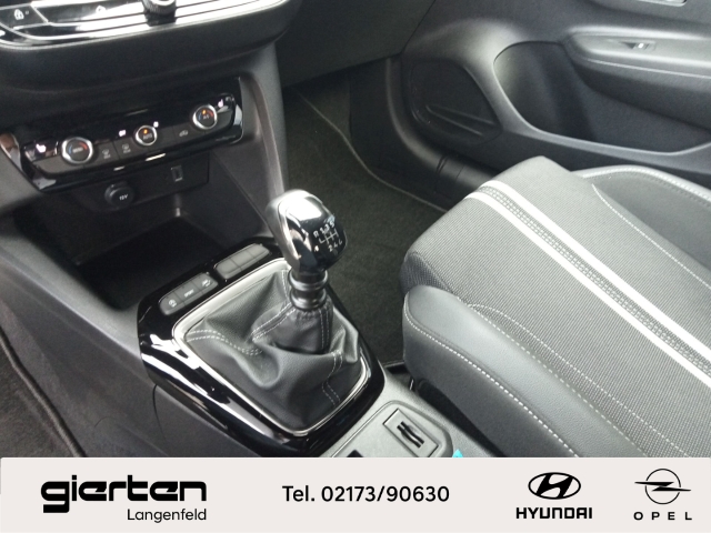 OPEL Corsa ''GS'' mit Navigation und Kamera OPEL Corsa ''GS'' mit Navigation und Kamera