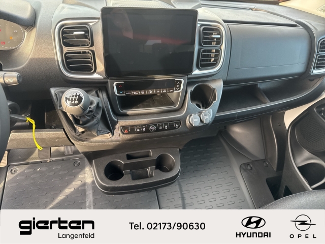 OPEL Movano Koffer mit Ladebordwand L4 3,5t verstärkt OPEL Movano Koffer mit Ladebordwand L4 3,5t verstärkt