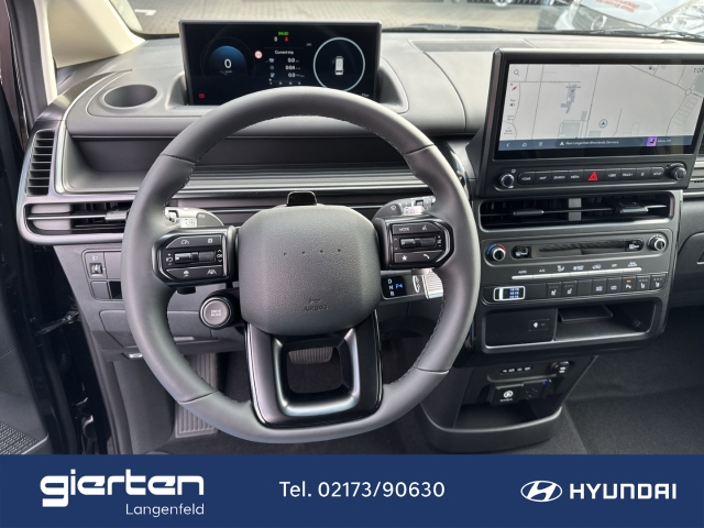 HYUNDAI STARIA Prime Elektro Panoramadach 9 Sitzer HYUNDAI STARIA Prime Elektro Panoramadach 9 Sitzer
