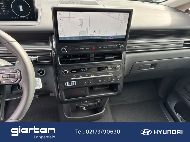 HYUNDAI STARIA Prime Elektro Panoramadach 9 Sitzer HYUNDAI STARIA Prime Elektro Panoramadach 9 Sitzer