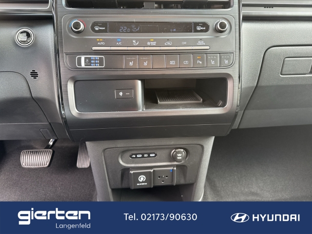 HYUNDAI STARIA Prime Elektro Panoramadach 9 Sitzer HYUNDAI STARIA Prime Elektro Panoramadach 9 Sitzer