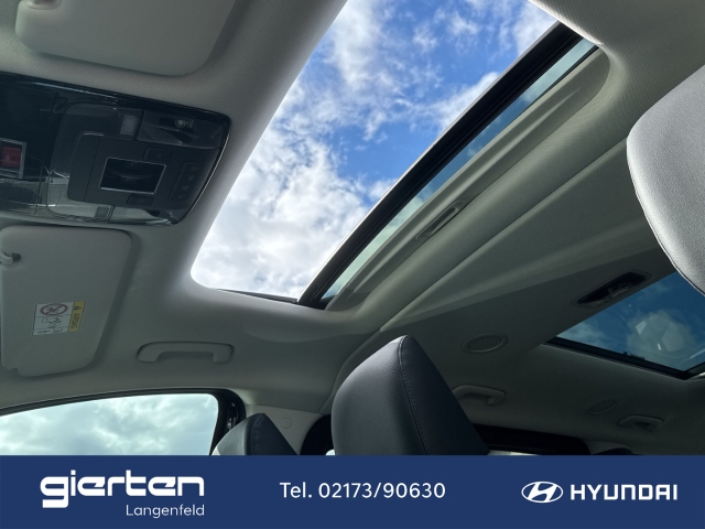 HYUNDAI STARIA Prime Elektro Panoramadach 9 Sitzer HYUNDAI STARIA Prime Elektro Panoramadach 9 Sitzer