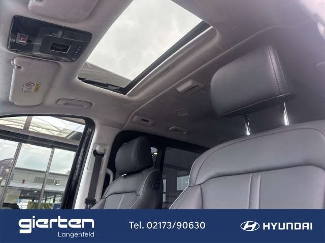 HYUNDAI STARIA Signature Hybrid 2WD 7-Sitzer Sitzheizung HYUNDAI STARIA Signature Hybrid 2WD 7-Sitzer Sitzheizung