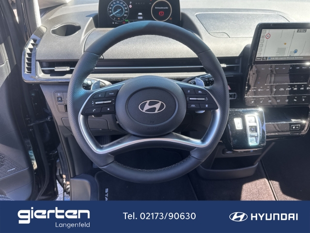HYUNDAI STARIA Signature Hybrid 2WD 7-Sitzer HYUNDAI STARIA Signature Hybrid 2WD 7-Sitzer