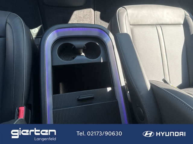 HYUNDAI STARIA Signature Hybrid 2WD 7-Sitzer HYUNDAI STARIA Signature Hybrid 2WD 7-Sitzer