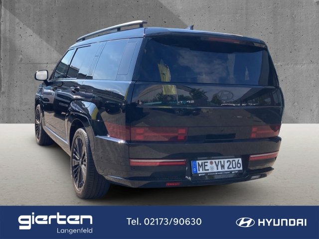 HYUNDAI SANTA FE Hybrid 4WD ''Blackline'' Panoramadach 6-Sitzer HYUNDAI SANTA FE Hybrid 4WD ''Blackline'' Panoramadach 6-Sitzer