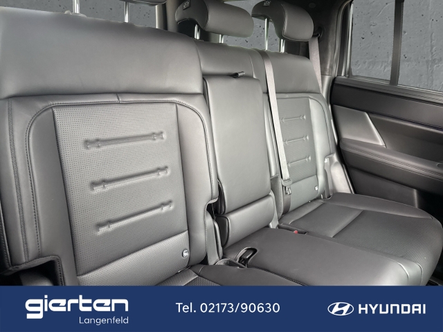 HYUNDAI SANTA FE Hybrid 4WD Blackline Panoramadach 5 Sitzer HYUNDAI SANTA FE Hybrid 4WD Blackline Panoramadach 5 Sitzer