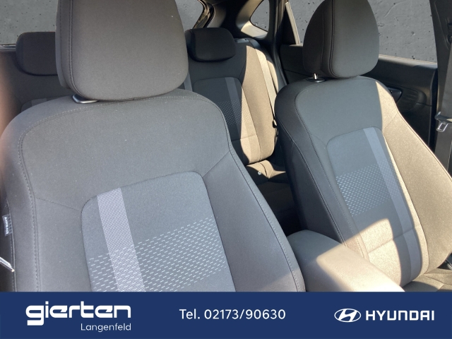 HYUNDAI i20 Blackline Automatik Sitz und Lenkradheizung HYUNDAI i20 Blackline Automatik Sitz und Lenkradheizung